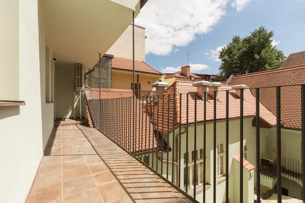 Wellness Hotel Republika 24 Apartments Plzeň Kültér fotó