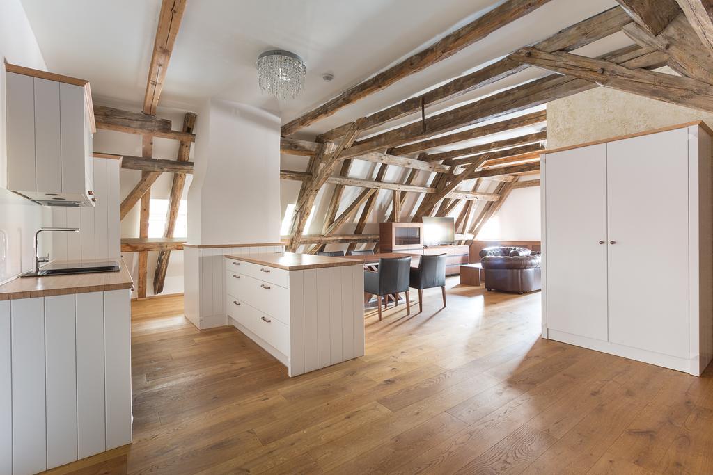 Wellness Hotel Republika 24 Apartments Plzeň Kültér fotó