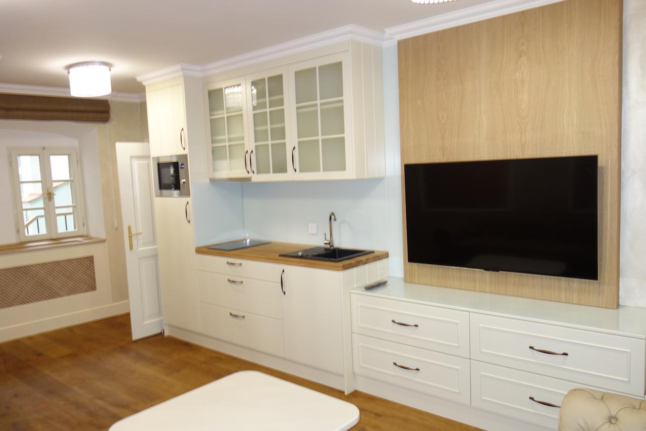 Wellness Hotel Republika 24 Apartments Plzeň Kültér fotó